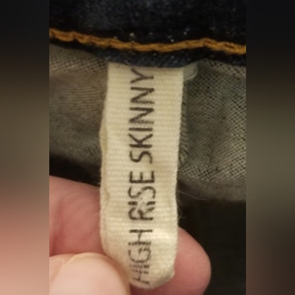 Rag & Bone High Rise Skinny Jeans - Picture 5 of 7